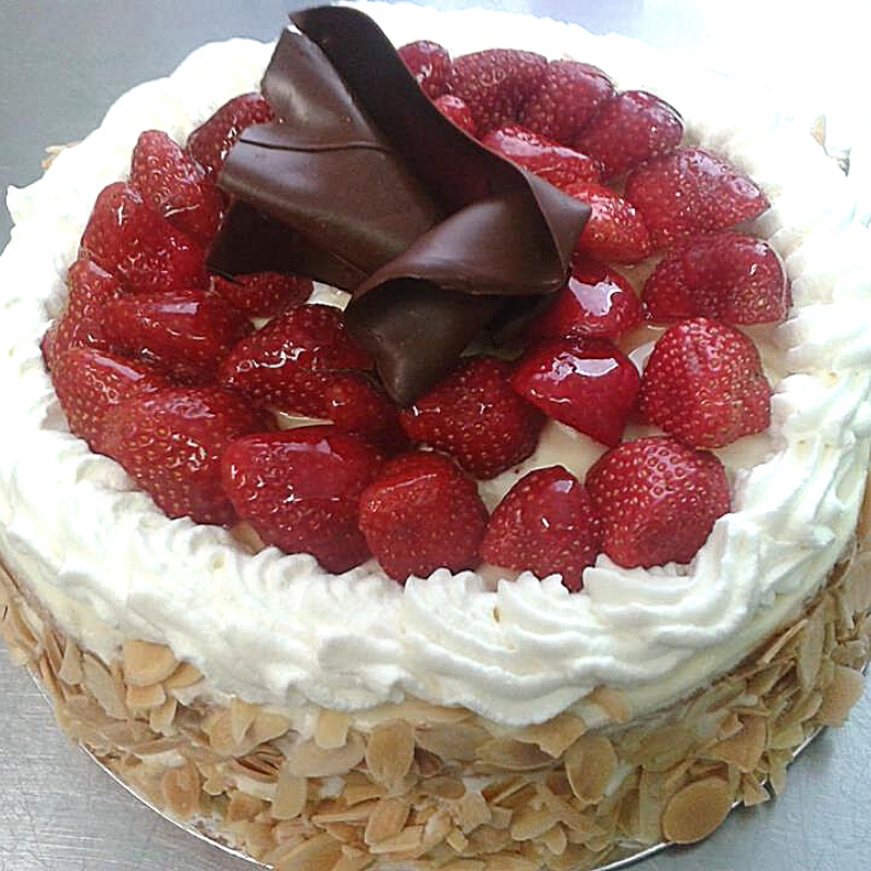 Gâteau Signature “Belle de Mai”